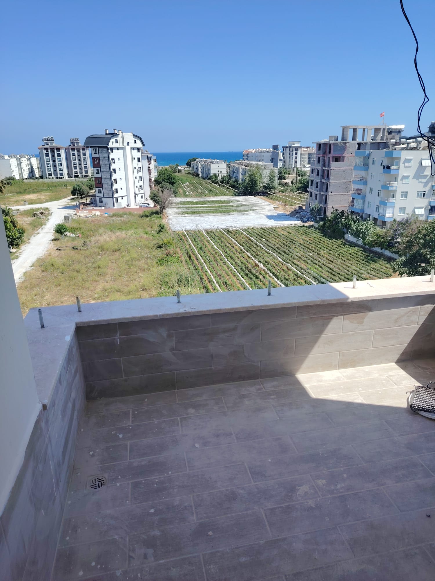 ANAMUR SAHİLE YAKIN SATILIK SIFIR 1+1