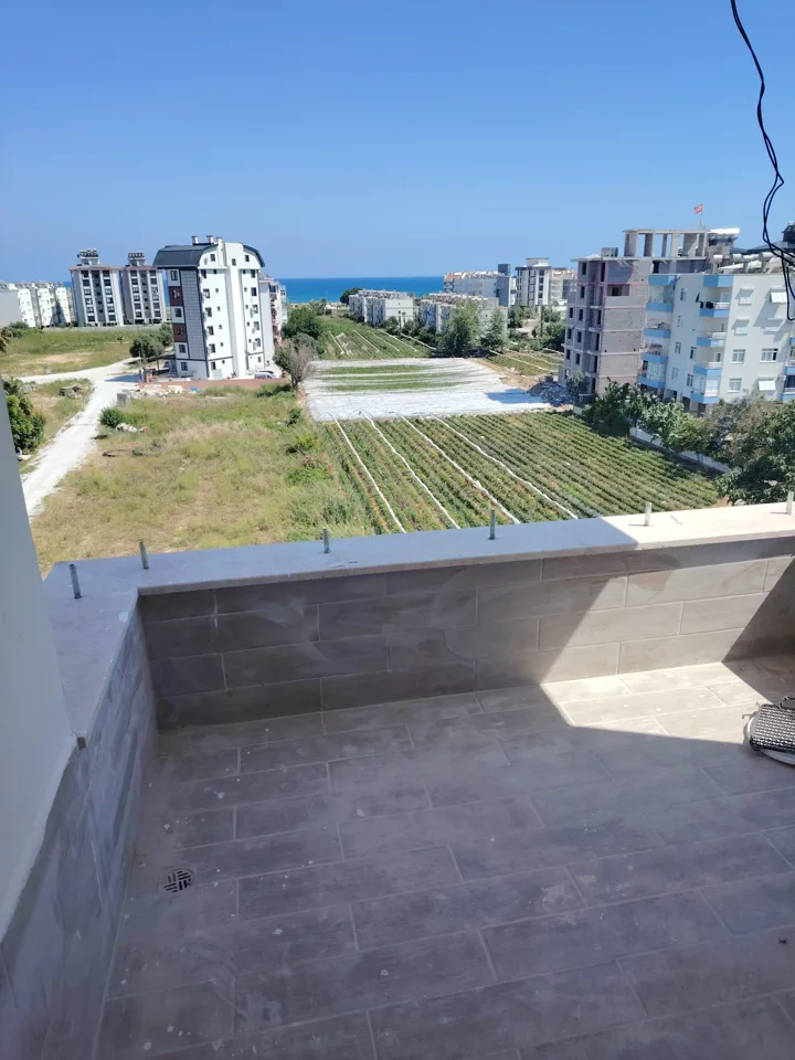 ANAMUR SAHİLE YAKIN SATILIK SIFIR 1+1